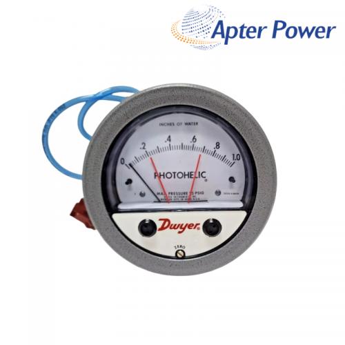 SERIES 3000  Photohelic Gauge